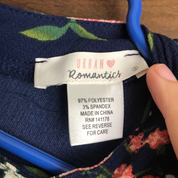 Floral blouse short sleeve - Picture 4 of 4